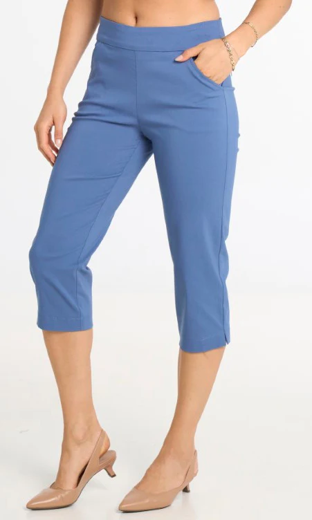 Capri's & Easy to pair tops