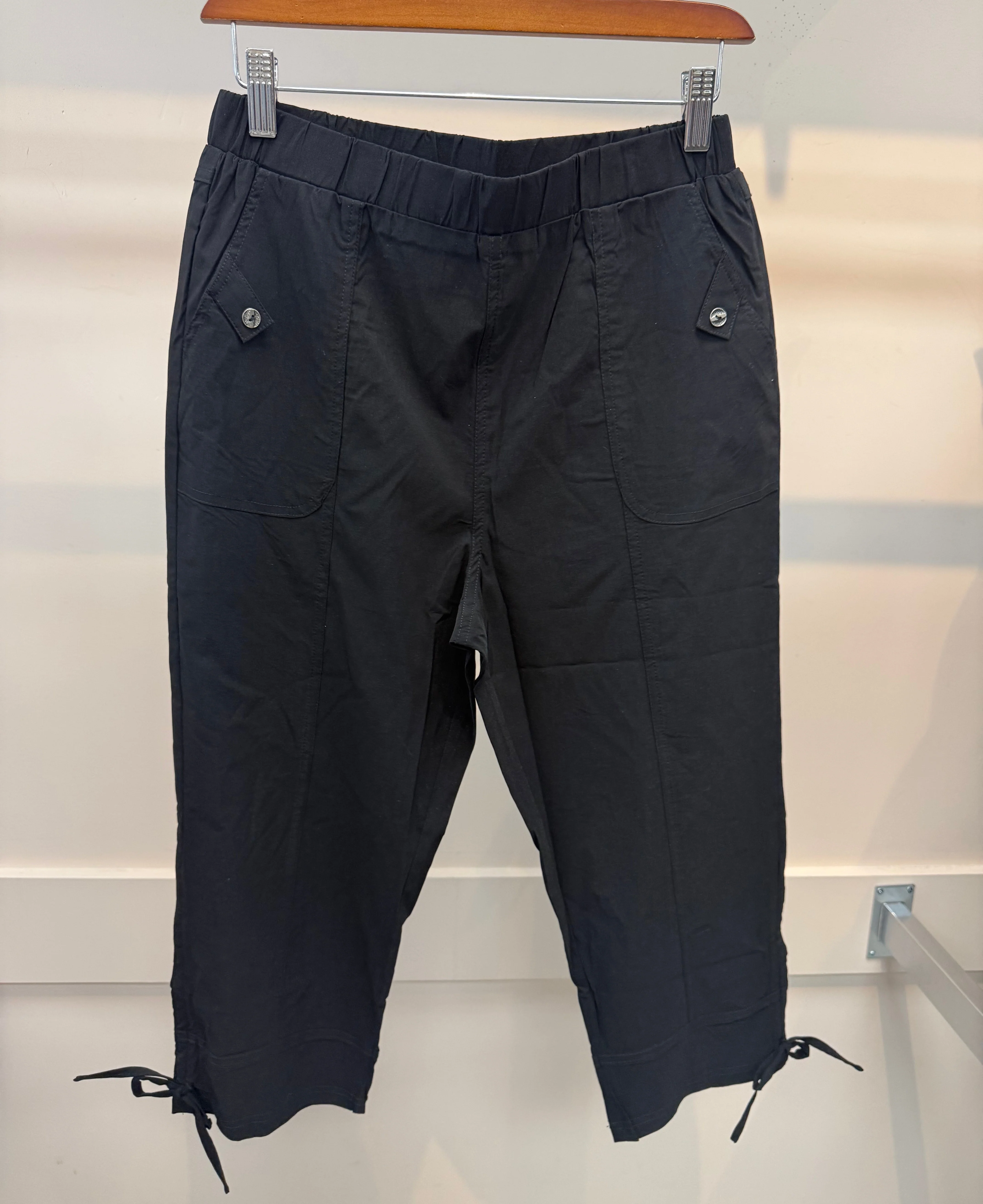 Drawstring Hem Everyday Cropped Pull-On Pants - Image 4