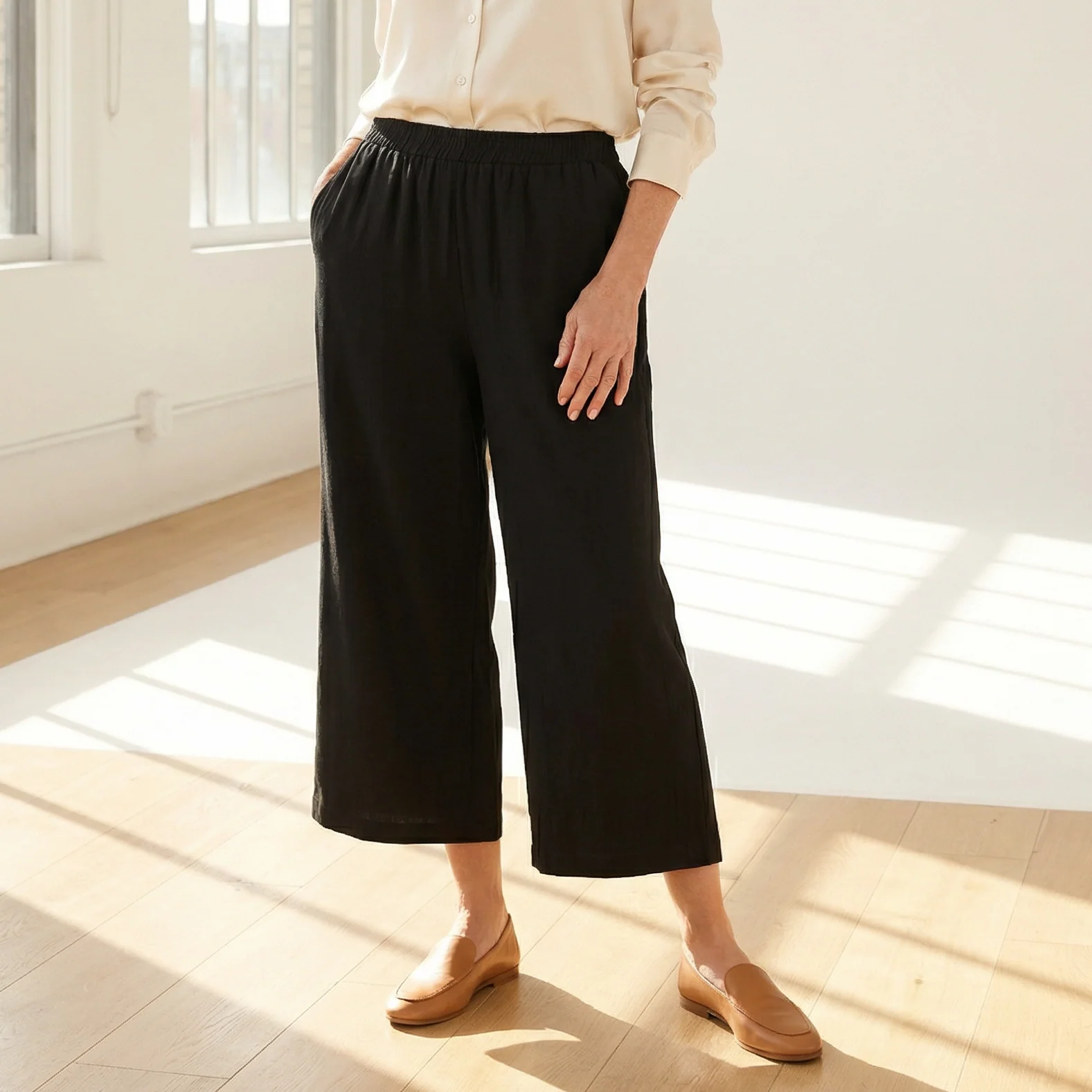 Relaxed Cropped Wide Leg Pant - Image 3