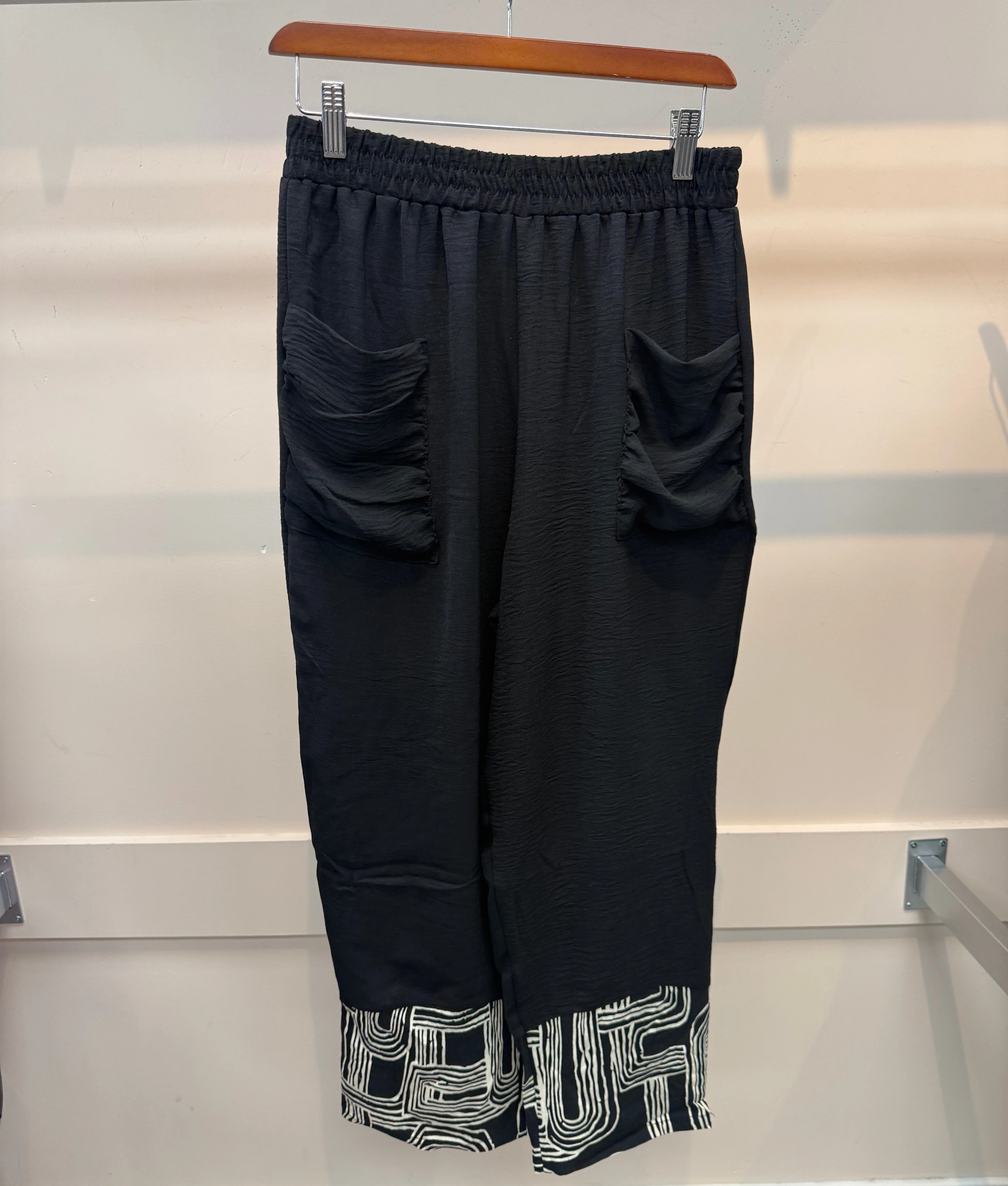 Contrast Hem Cropped Pull-On Pants - Image 3